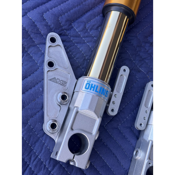Ohlins forks for Ducati 748/916/996/998 w/ AMS 40mm caliper mounts